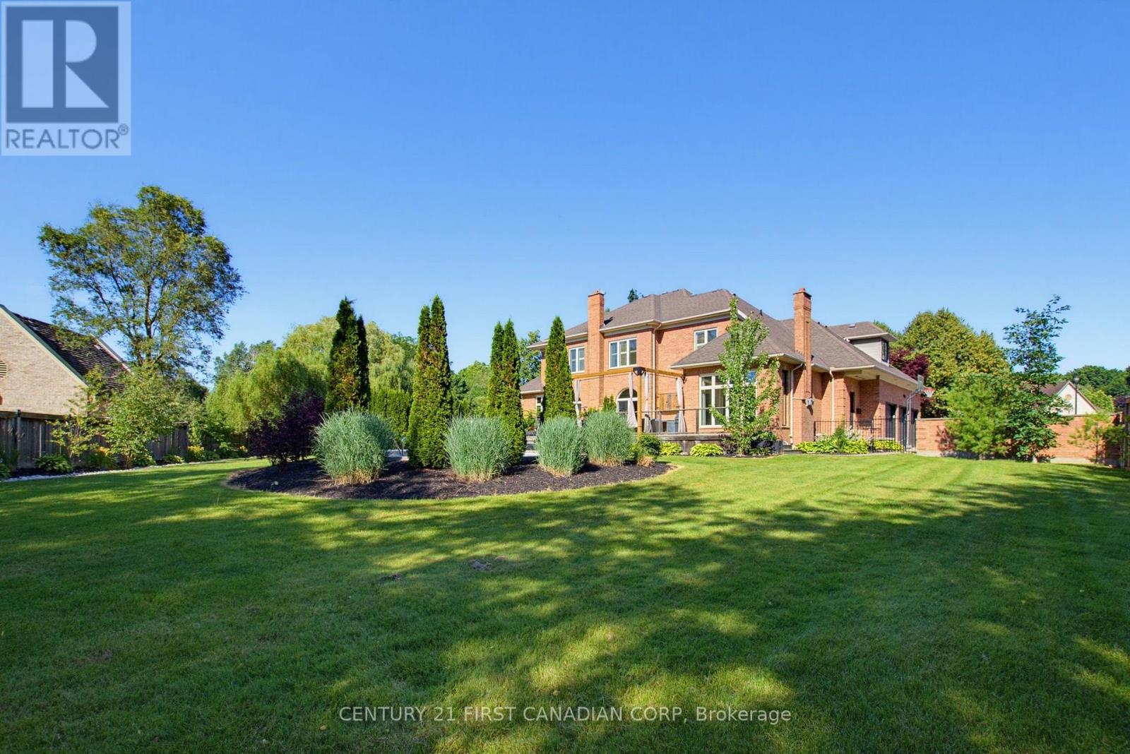106 Fitzwilliam Boulevard, London North, Ontario  N6H 5H4 - Photo 35 - X13576874