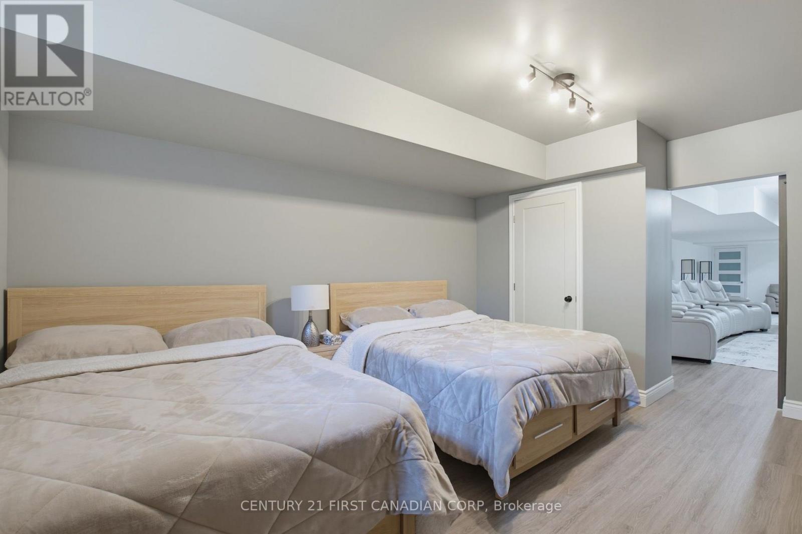 106 Fitzwilliam Boulevard, London North, Ontario  N6H 5H4 - Photo 34 - X13576874