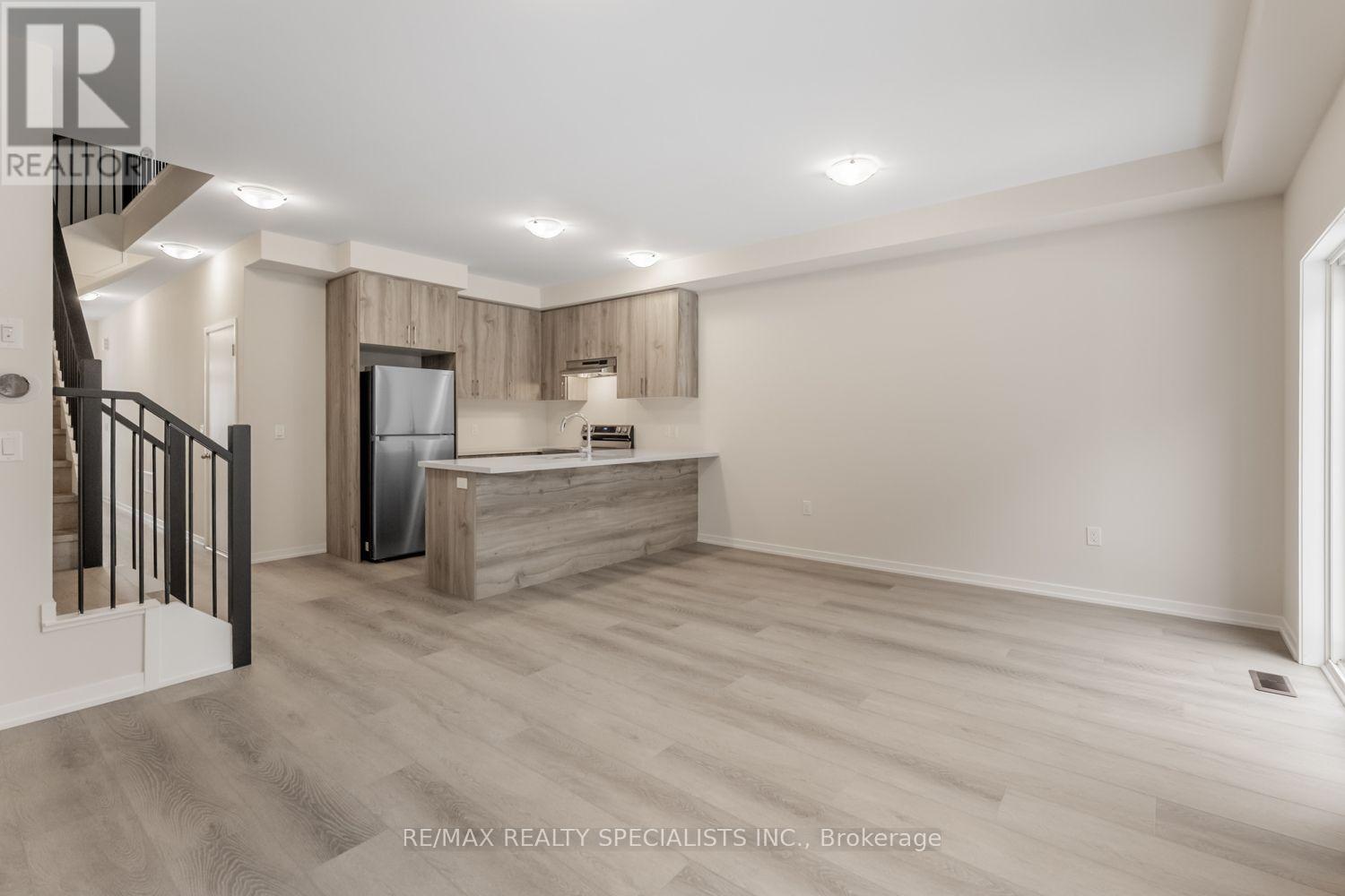 11 Radium Common, Cambridge, Ontario  N1T 0H4 - Photo 12 - X13577432