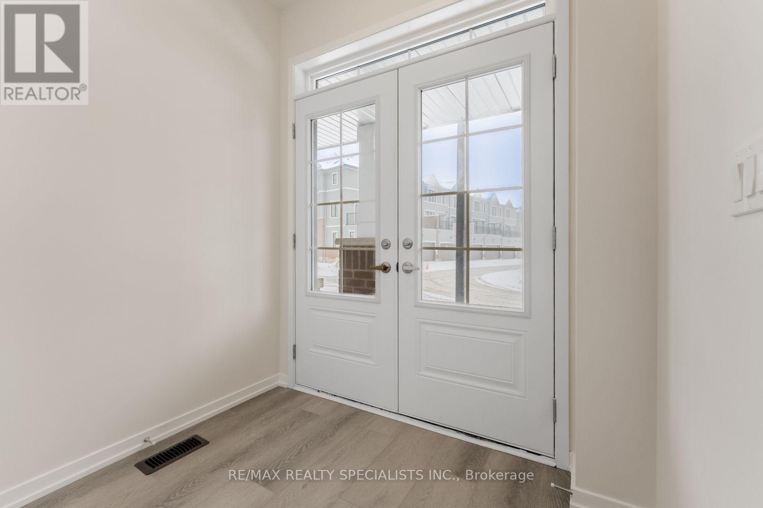 11 Radium Common, Cambridge, Ontario  N1T 0H4 - Photo 5 - X13577432