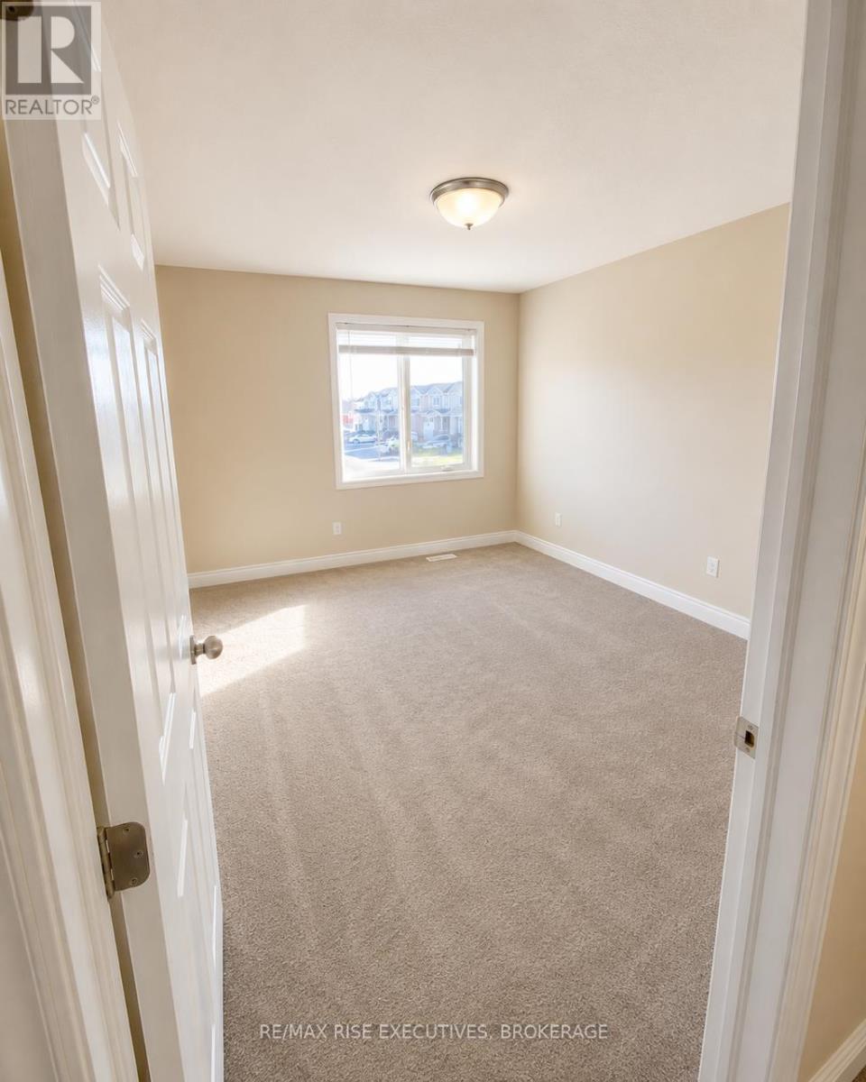 600 Gwen Avenue, Kingston, Ontario  K7P 0L2 - Photo 14 - X13577512