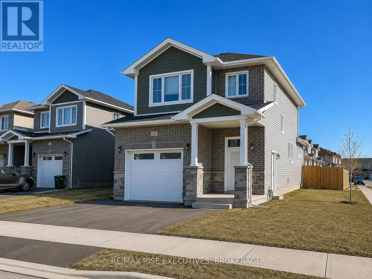 600 Gwen Avenue, Kingston, Ontario  K7P 0L2 - Photo 2 - X13577512