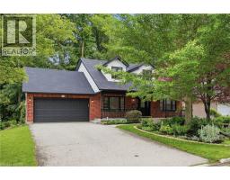 292 THORNCREST Drive, Waterloo, Ontario