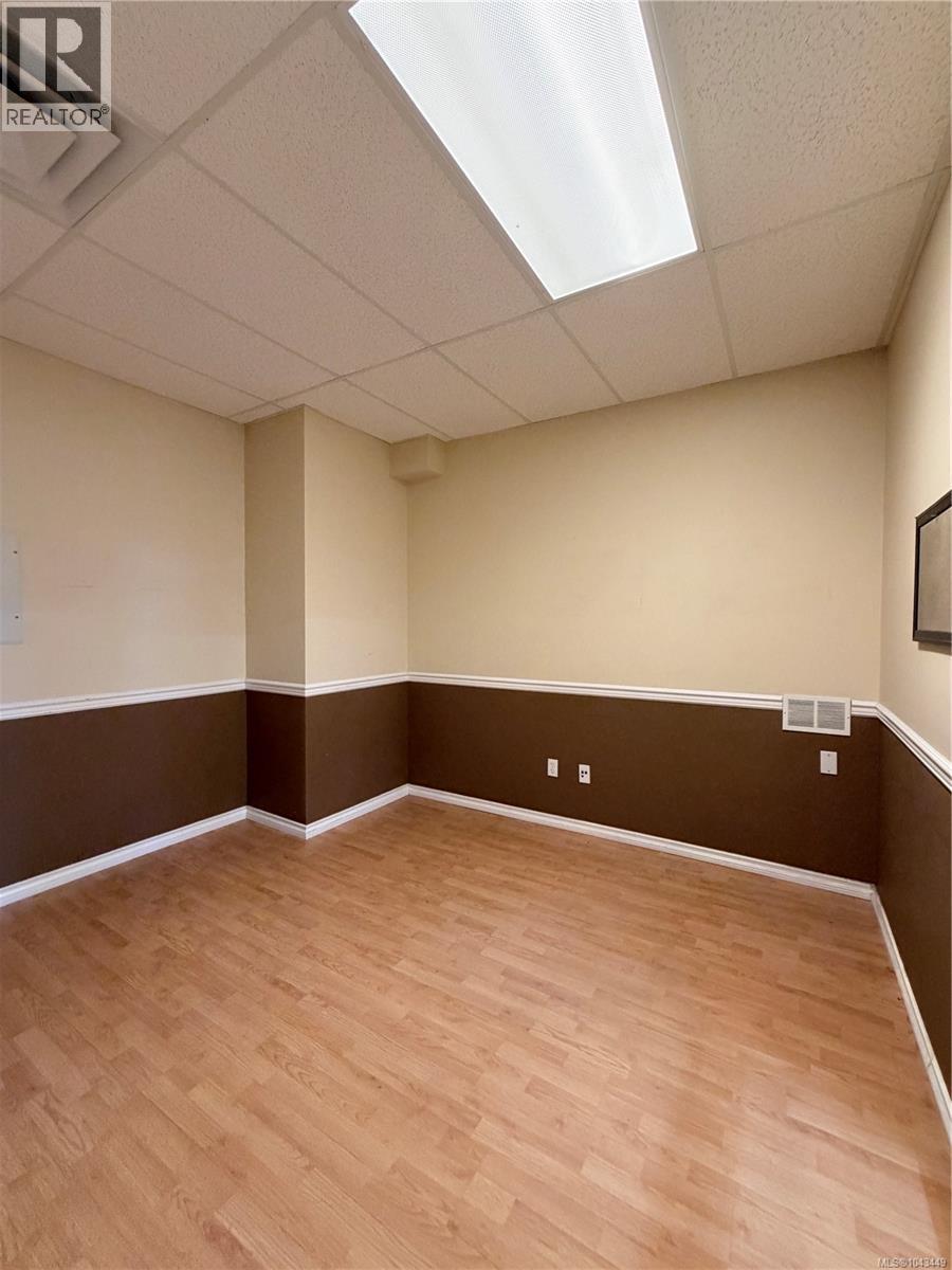 103 & 105 2849 Peatt Rd, Langford, British Columbia V9B 3V5 - Photo 23 - 1043449