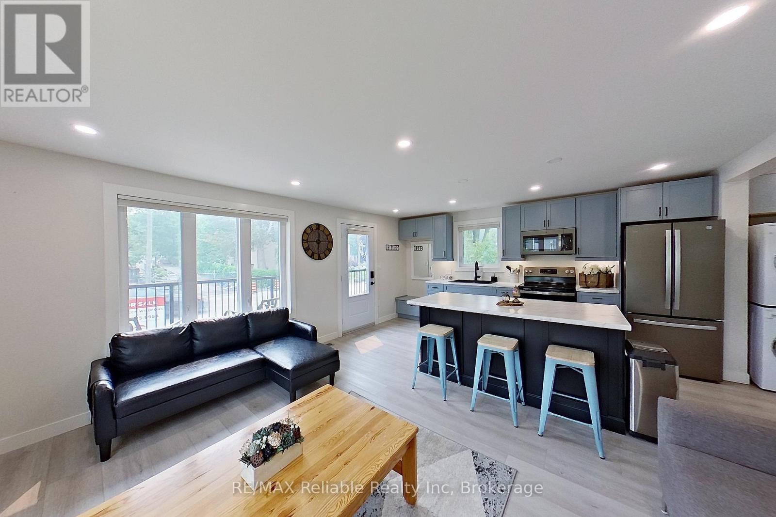 51 Ontario Street S, Lambton Shores, Ontario  N0M 1T0 - Photo 33 - X12798932