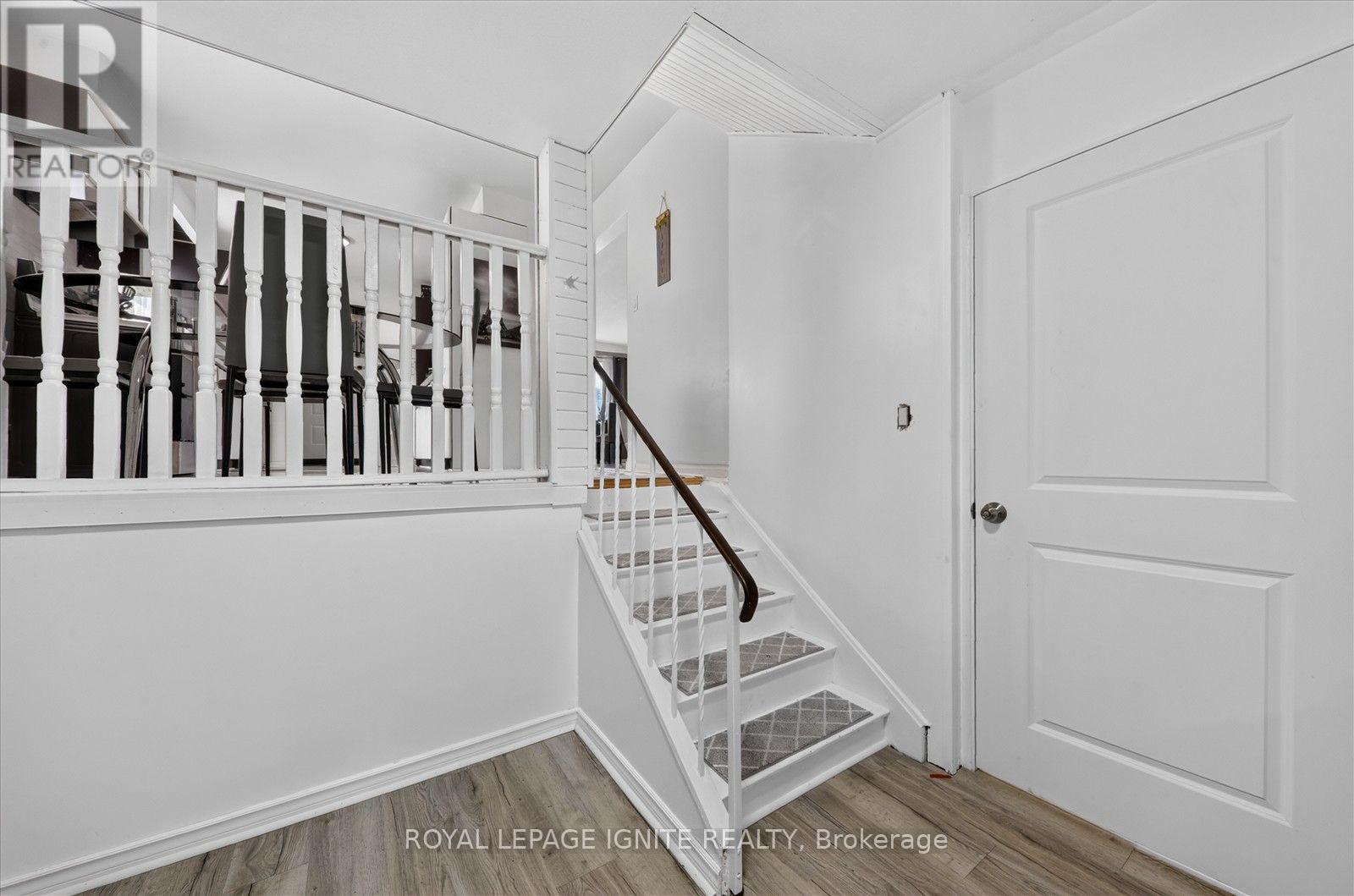 7 Briarbluff Avenue, Toronto, Ontario  M1E 3H2 - Photo 23 - E13577514