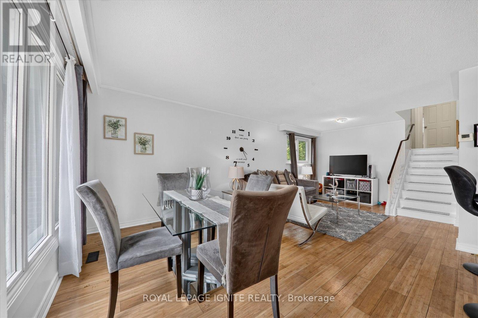 7 Briarbluff Avenue, Toronto, Ontario  M1E 3H2 - Photo 6 - E13577514