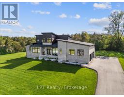 67 CHARLES TILLEY CRESCENT, Clarington, Ontario