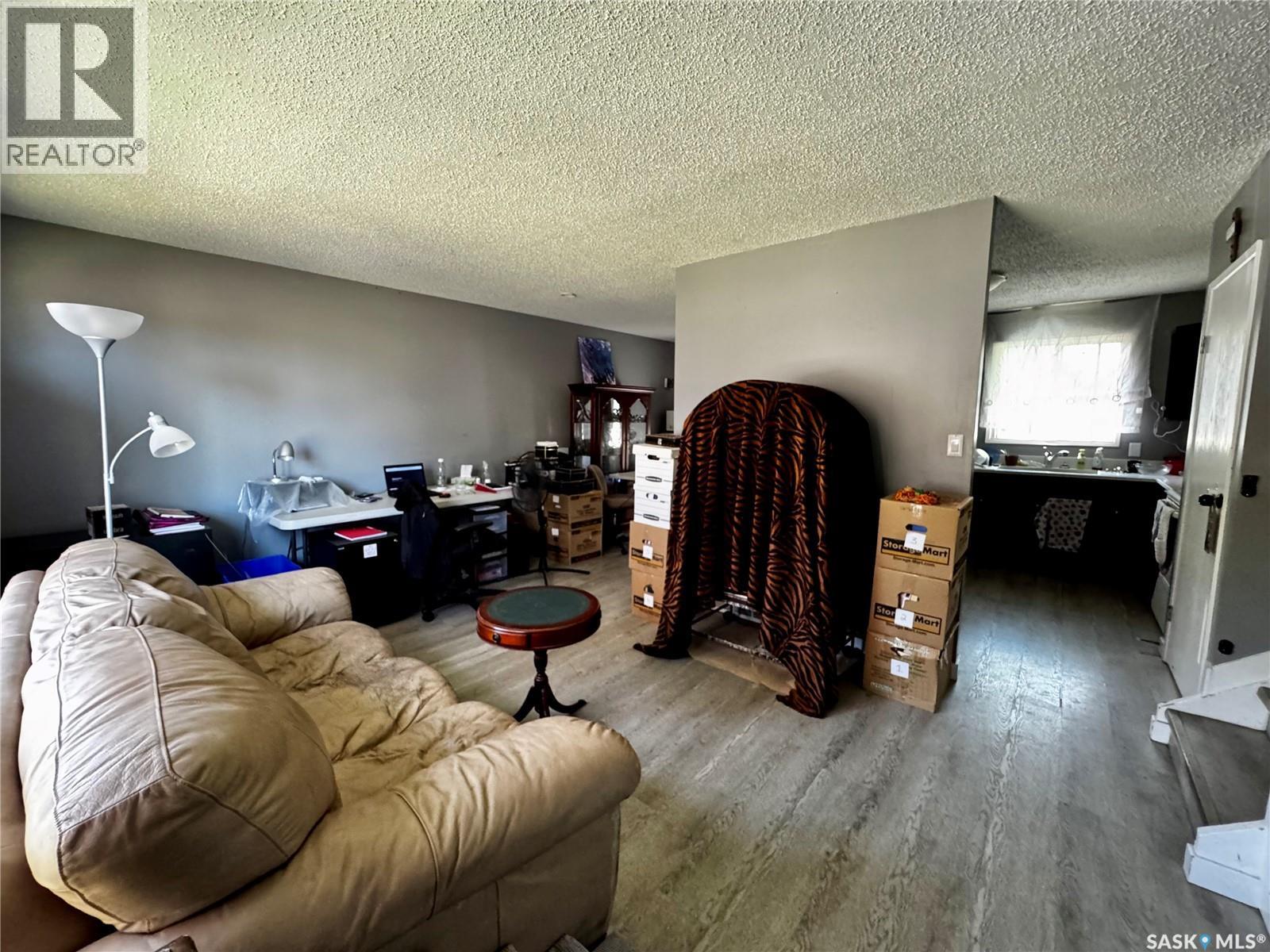 3554 Fairlight Drive, Saskatoon, Saskatchewan  S7M 4T3 - Photo 2 - SK042781