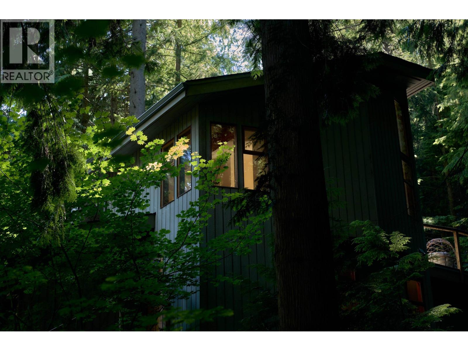 4759 Mountain Highway, North Vancouver, British Columbia  V7K 2K7 - Photo 40 - R3147448