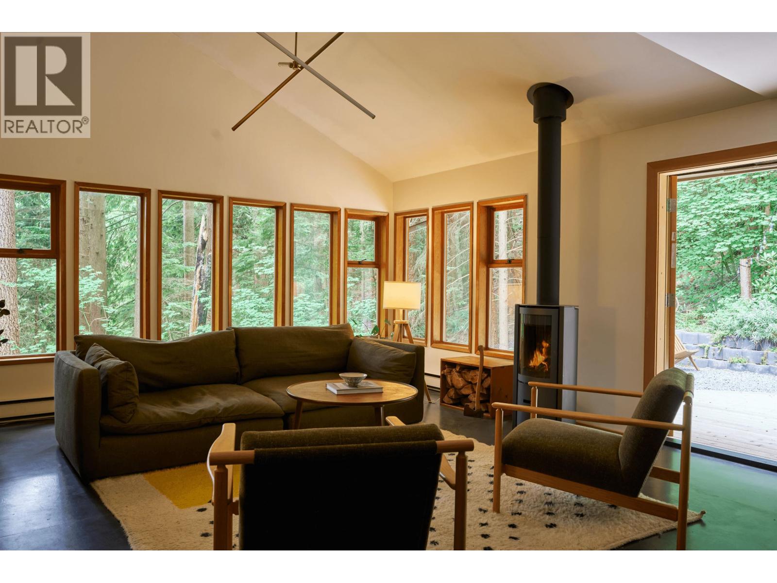 4759 Mountain Highway, North Vancouver, British Columbia  V7K 2K7 - Photo 5 - R3147448