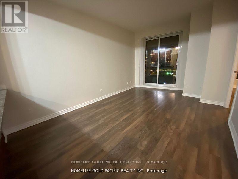 707 - 18 HOLMES AVENUE - Photo 13