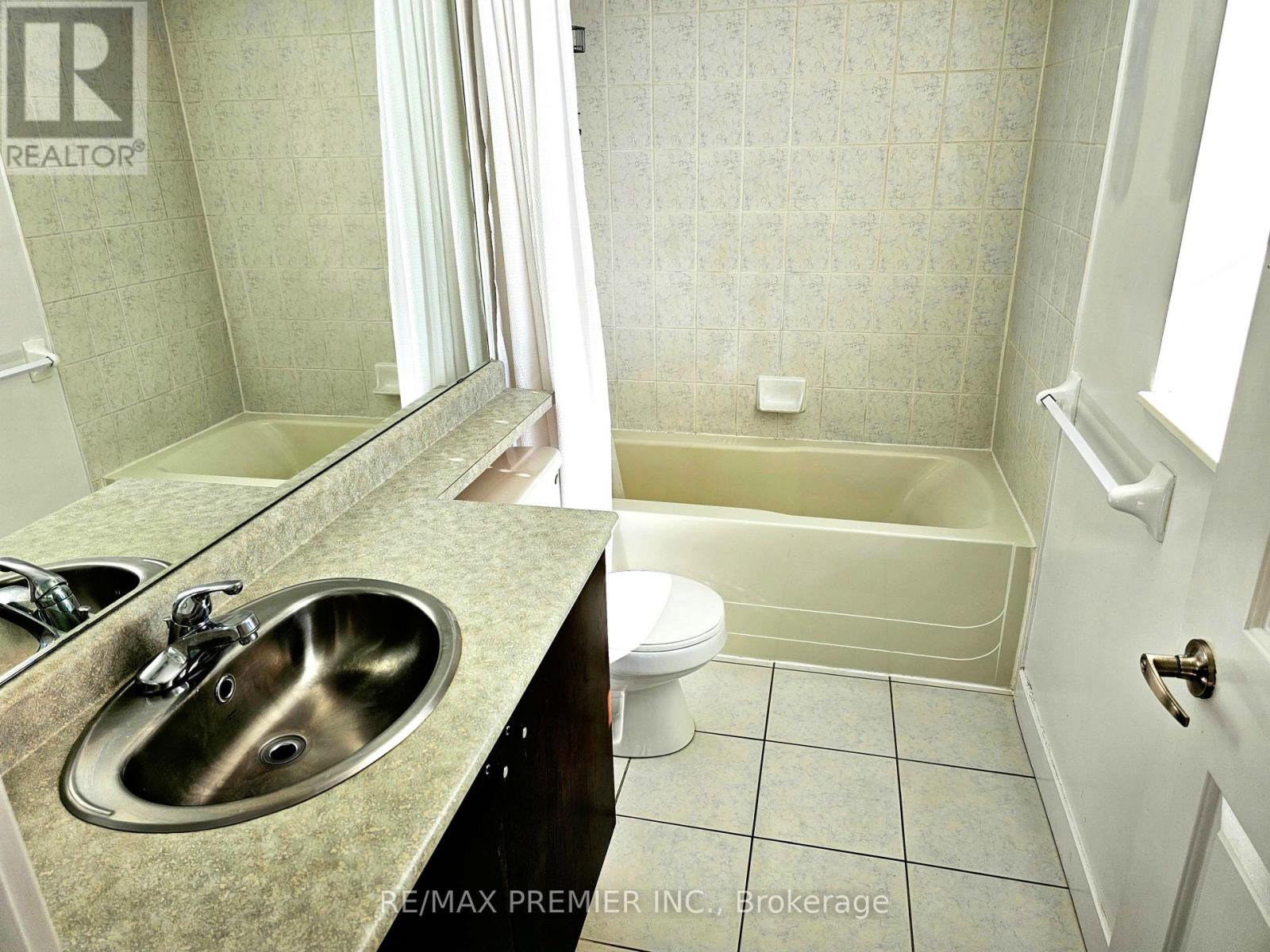 2209 - 50 Lynn Williams Street, Toronto, Ontario  M6K 3R9 - Photo 11 - C13577714