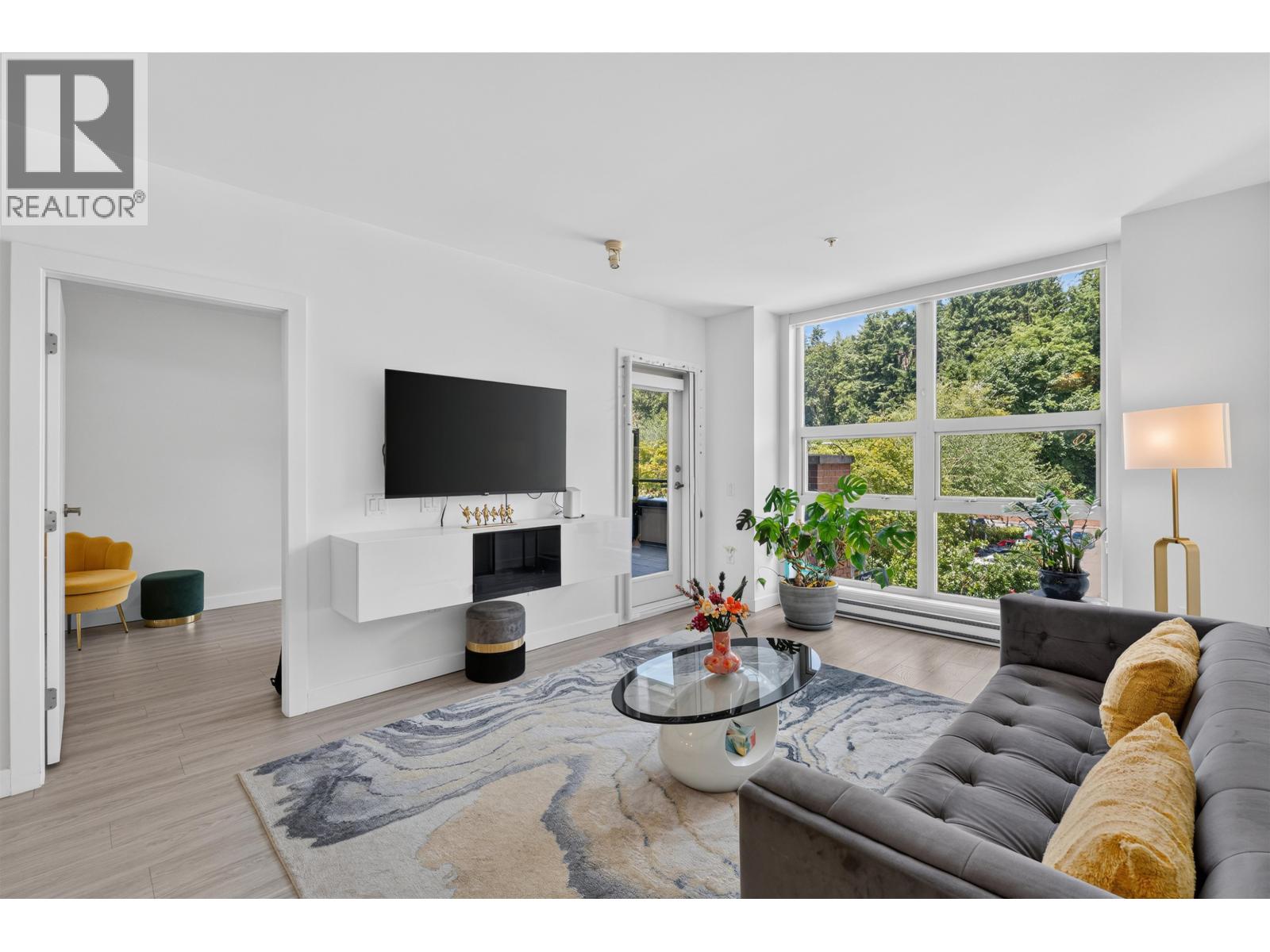 305 1177 Marine Drive, North Vancouver, British Columbia V7P 1T1 - Photo 5 - R3144743