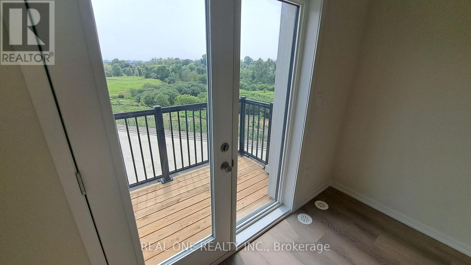 132 Matawin Lane S, Richmond Hill, Ontario  L4B 0H7 - Photo 13 - N13577574