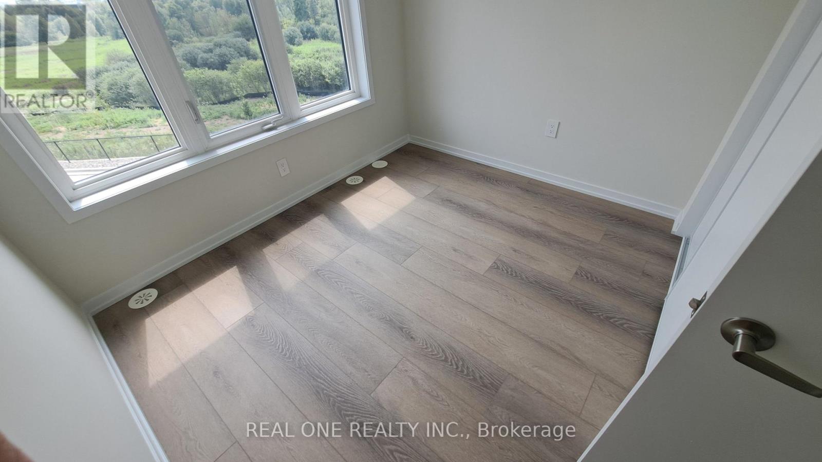 132 Matawin Lane S, Richmond Hill, Ontario  L4B 0H7 - Photo 17 - N13577574