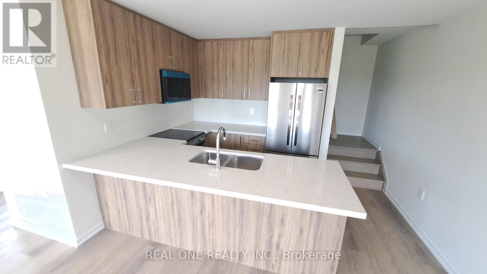 132 Matawin Lane S, Richmond Hill, Ontario  L4B 0H7 - Photo 7 - N13577574