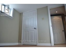 242 DEMAINE CRESCENT, Richmond Hill, Ontario