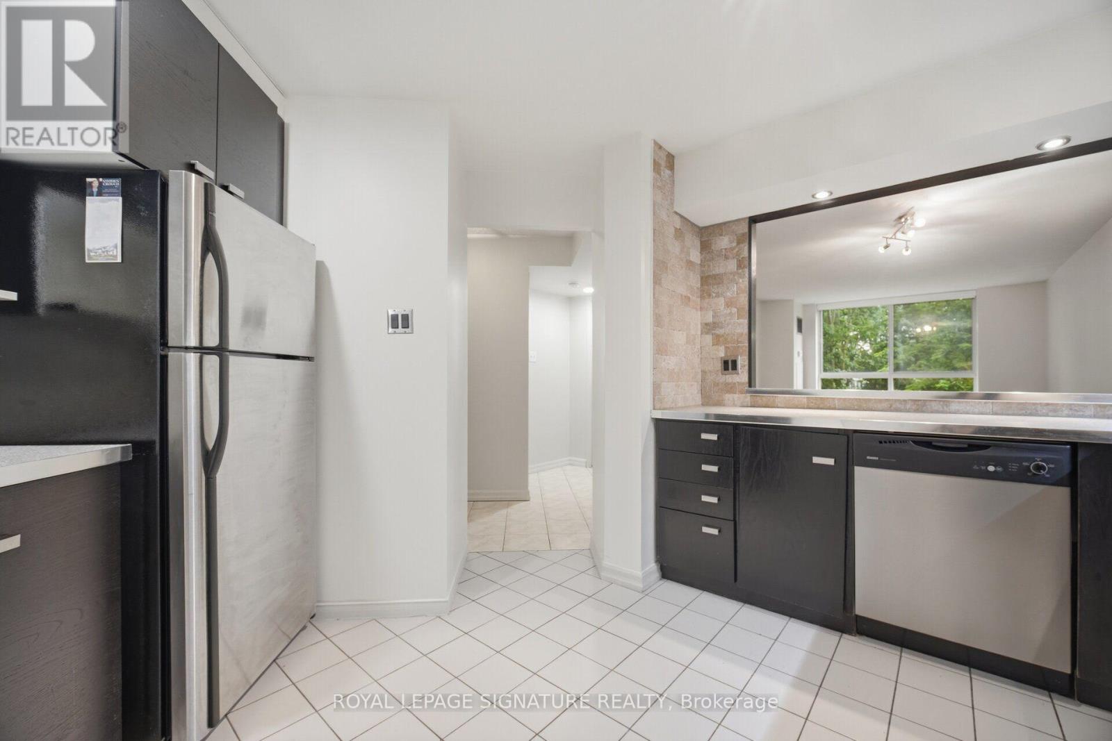 411 - 1485 Lakeshore Road E, Mississauga, Ontario  L5E 3G2 - Photo 16 - W13577604