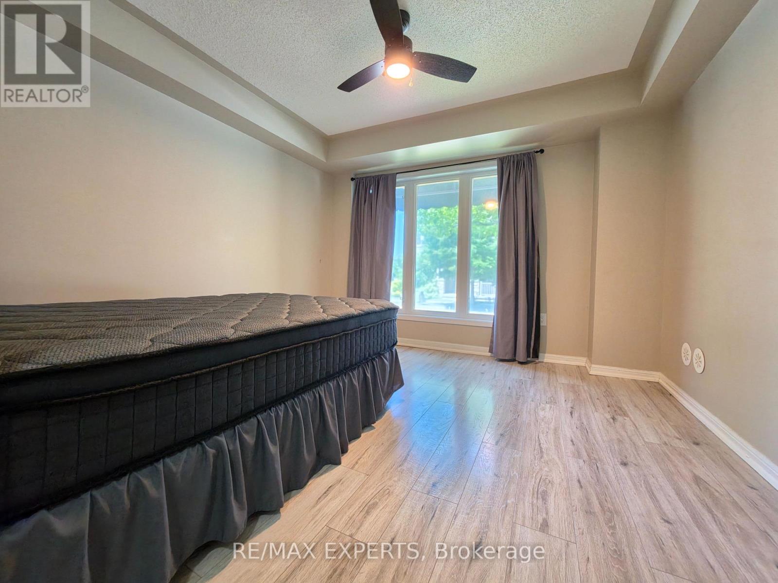 210 Magurn Gate, Milton, Ontario  L9T 7B4 - Photo 4 - W13577642