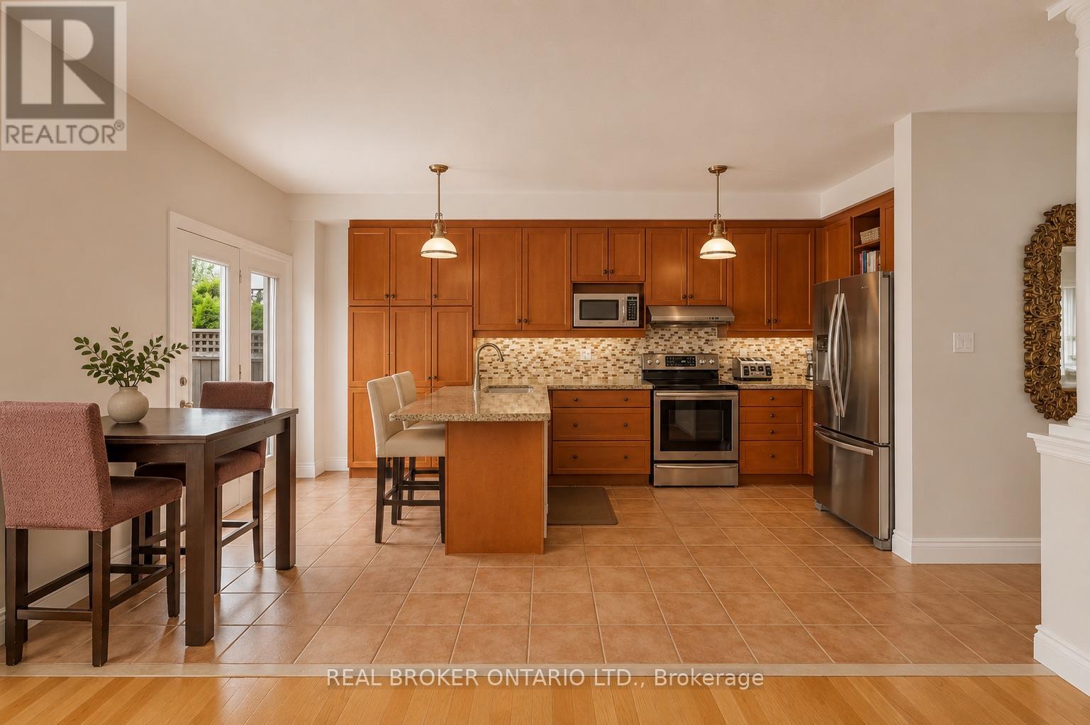 457 Ravineview Way, Oakville, Ontario  L6H 6S8 - Photo 8 - W13577652