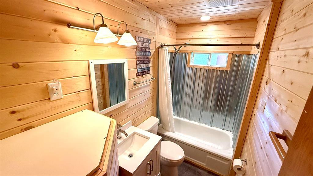 63 Dogwood Street, Falcon Lake, Manitoba  R0E 0N0 - Photo 24 - 202616471