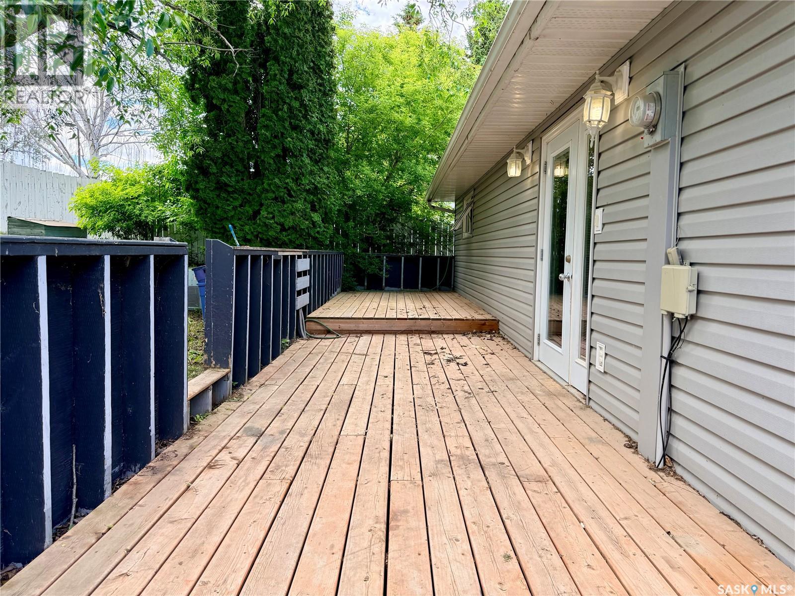 330 Aspen Drive, Swift Current, Saskatchewan S9H 4T1 - Photo 23 - SK042794