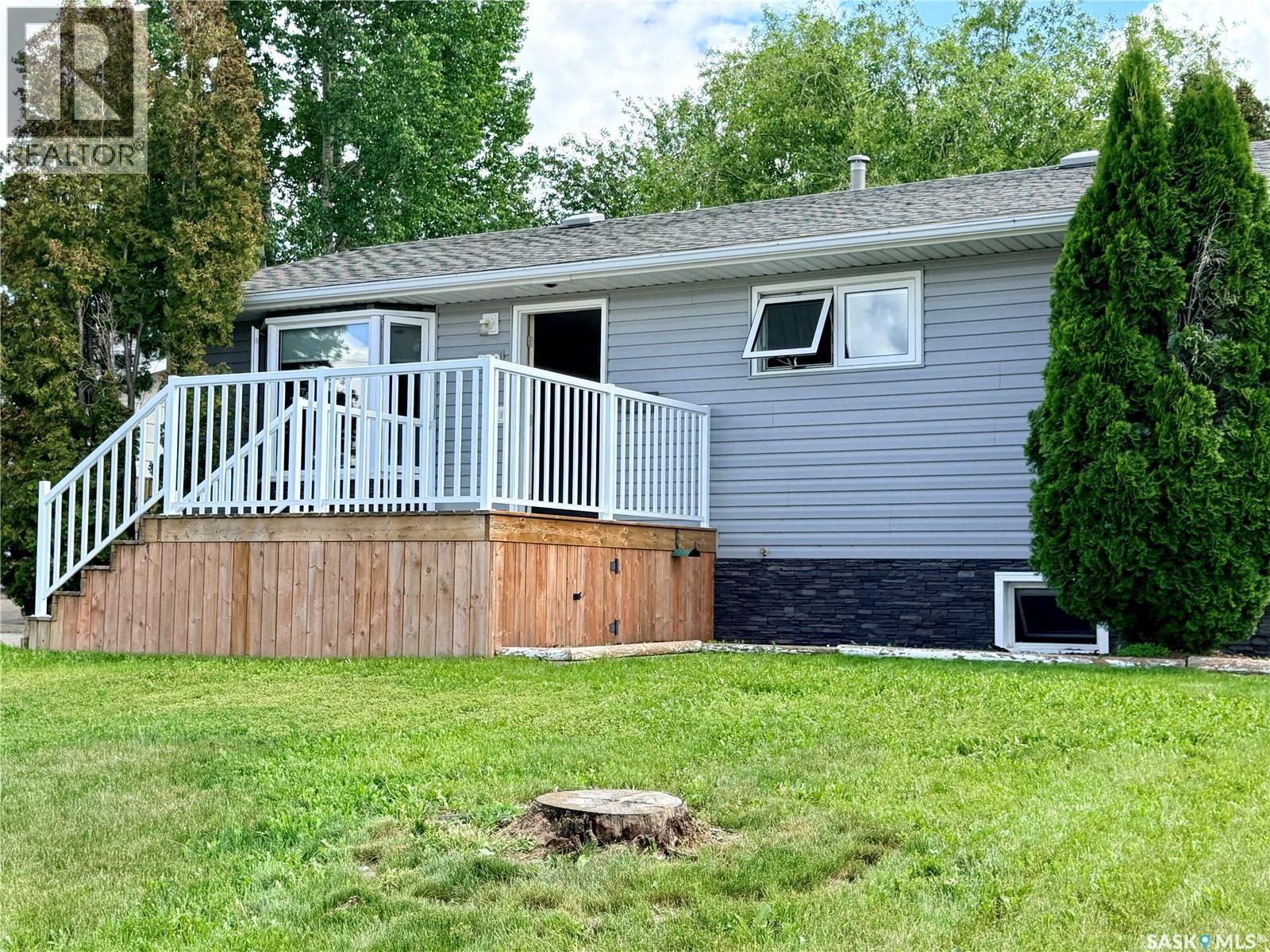 330 Aspen Drive, Swift Current, Saskatchewan S9H 4T1 - Photo 27 - SK042794