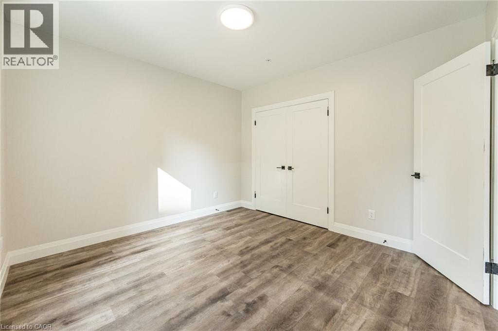 72 Erb Street E Unit# 100, Waterloo, Ontario  N2J 1L8 - Photo 10 - 40848586