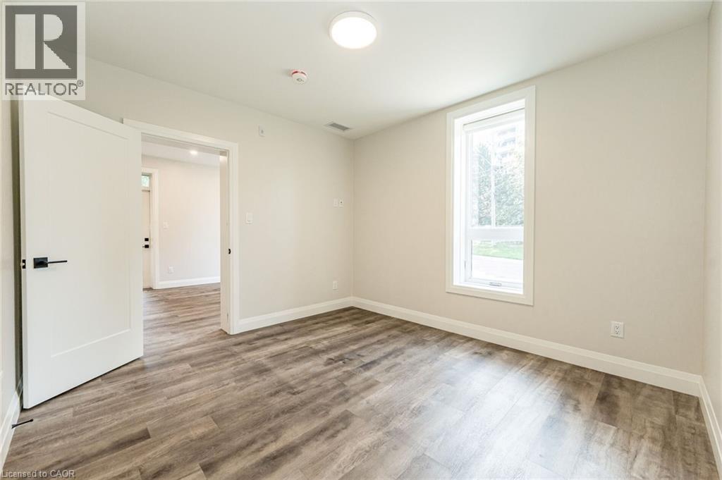 72 Erb Street E Unit# 100, Waterloo, Ontario  N2J 1L8 - Photo 9 - 40848586
