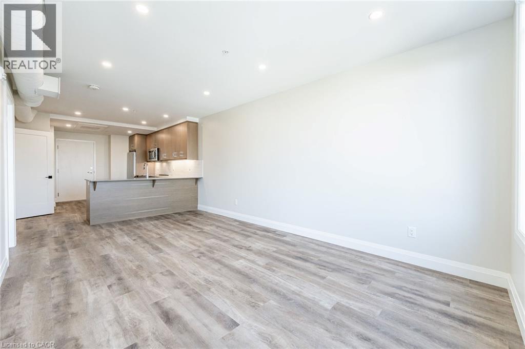 72 Erb Street E Unit# 102, Waterloo, Ontario  N2J 1L8 - Photo 6 - 40848621