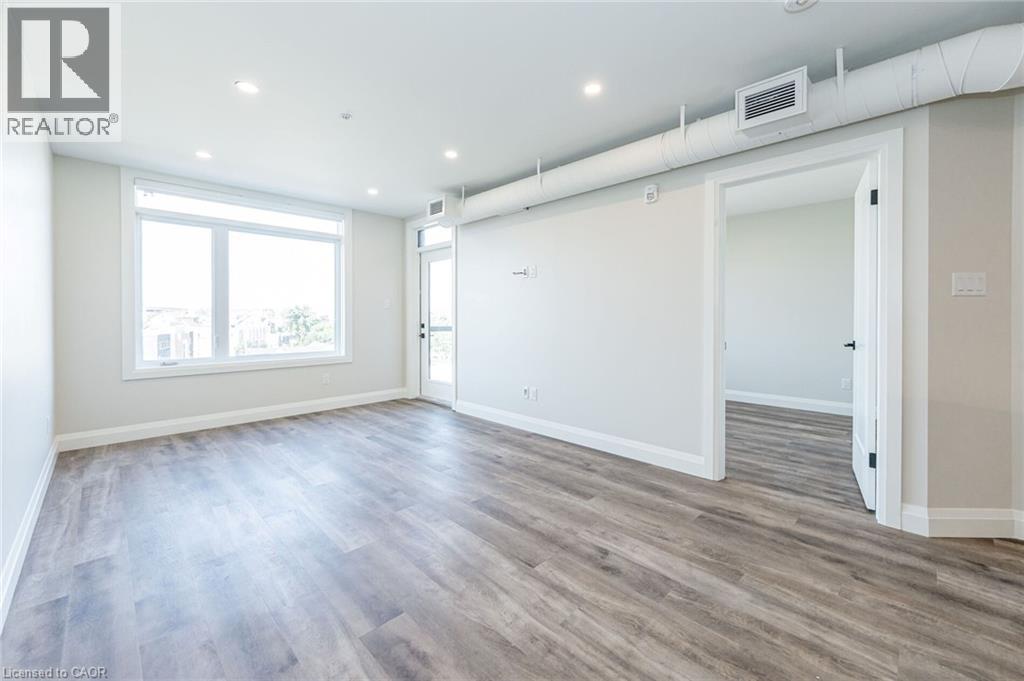 72 Erb Street E Unit# 102, Waterloo, Ontario  N2J 1L8 - Photo 5 - 40848621