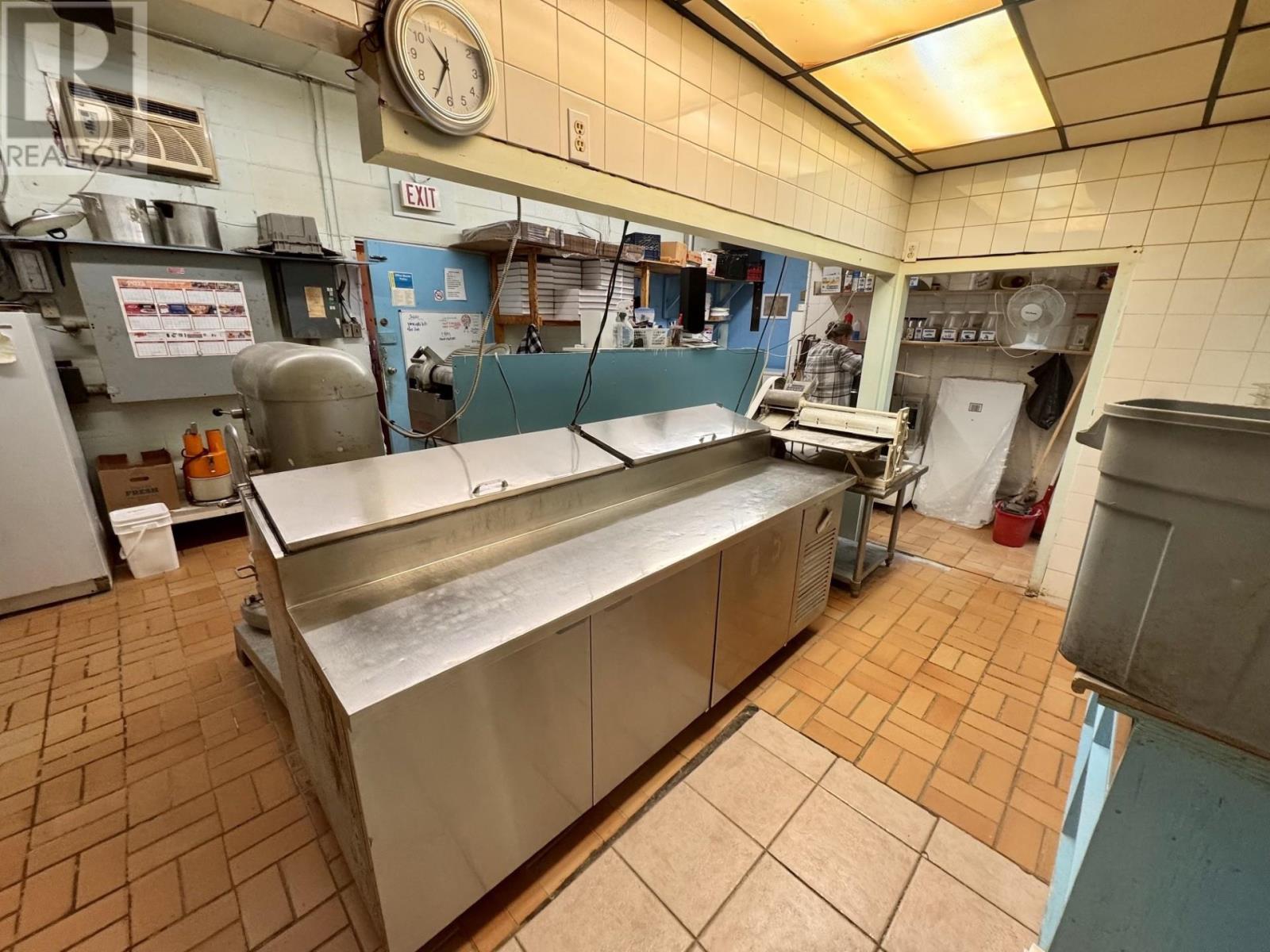 107 Main St E, Atikokan, Ontario  P0T 1C0 - Photo 12 - TB2601196