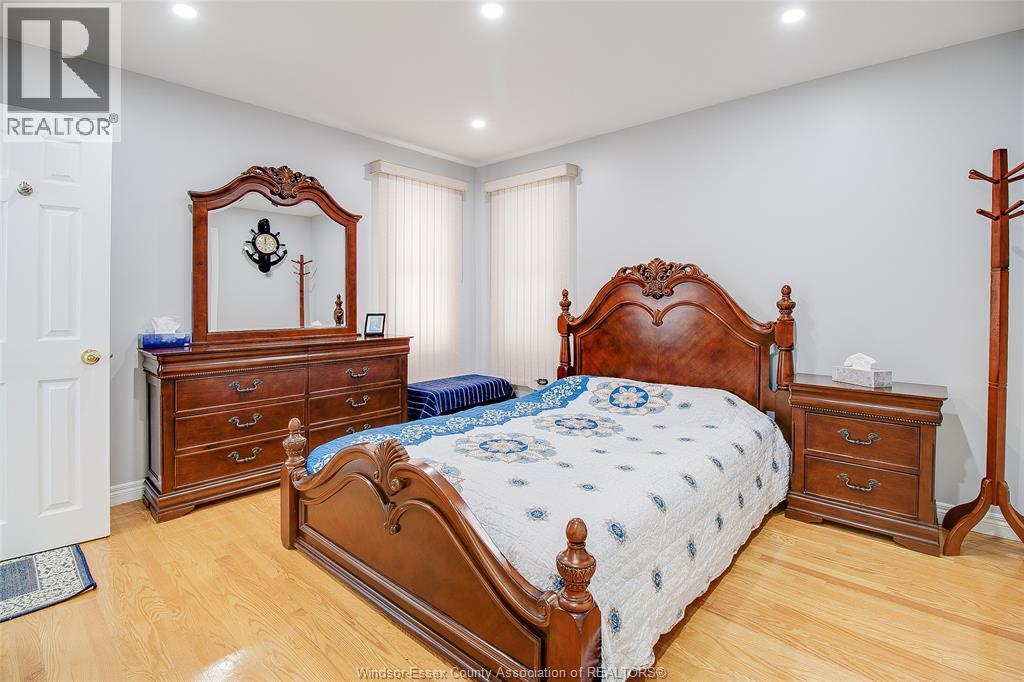 2759 Mckay Avenue, Windsor, Ontario  N9E 2P7 - Photo 10 - 26016708