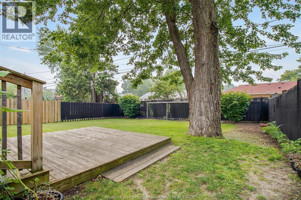 2759 Mckay Avenue, Windsor, Ontario  N9E 2P7 - Photo 45 - 26016708