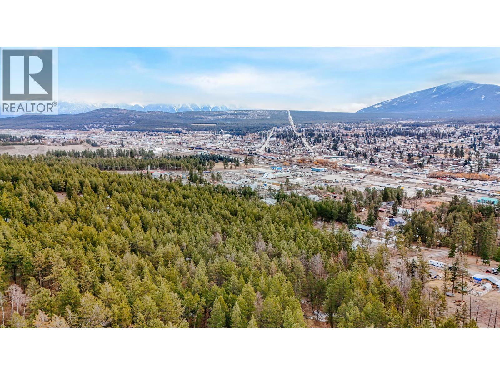 700 MCBRIDE Street W, Cranbrook, BC V1C 6T4