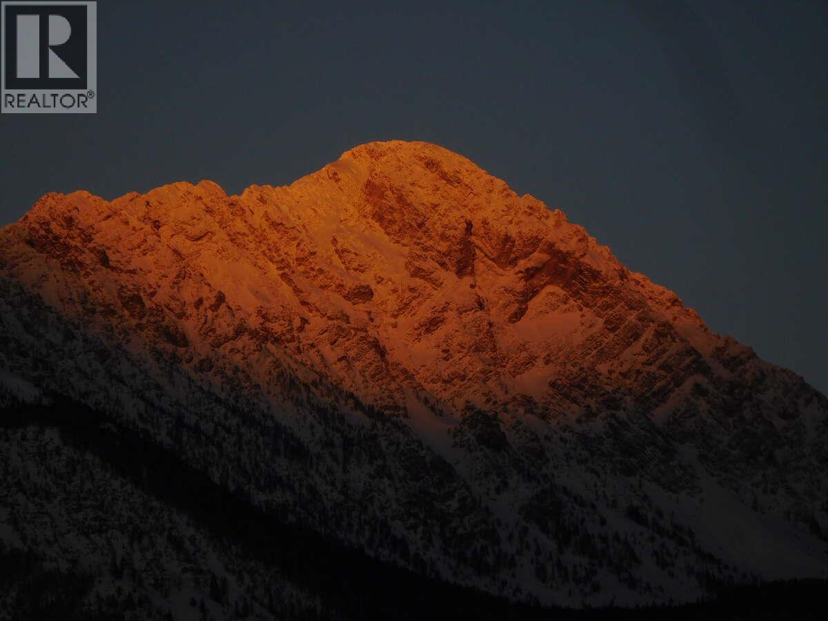 6074 Bella Vista Boulevard, Fairmont Hot Springs, British Columbia V0A 1L2 - Photo 31 - 10357377