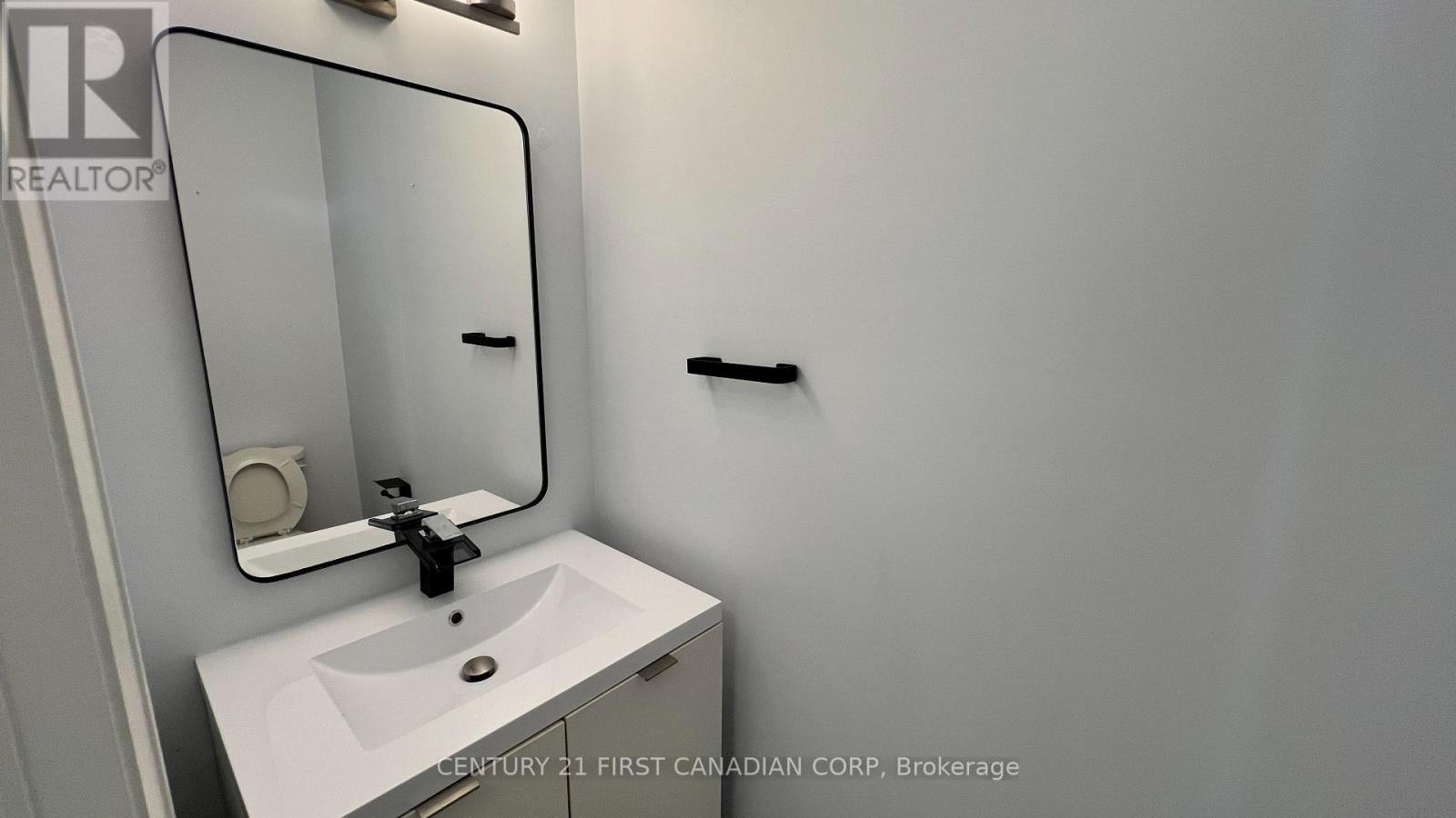 1660 Valhalla Street, London North, Ontario  N0M 1S7 - Photo 11 - X13577914