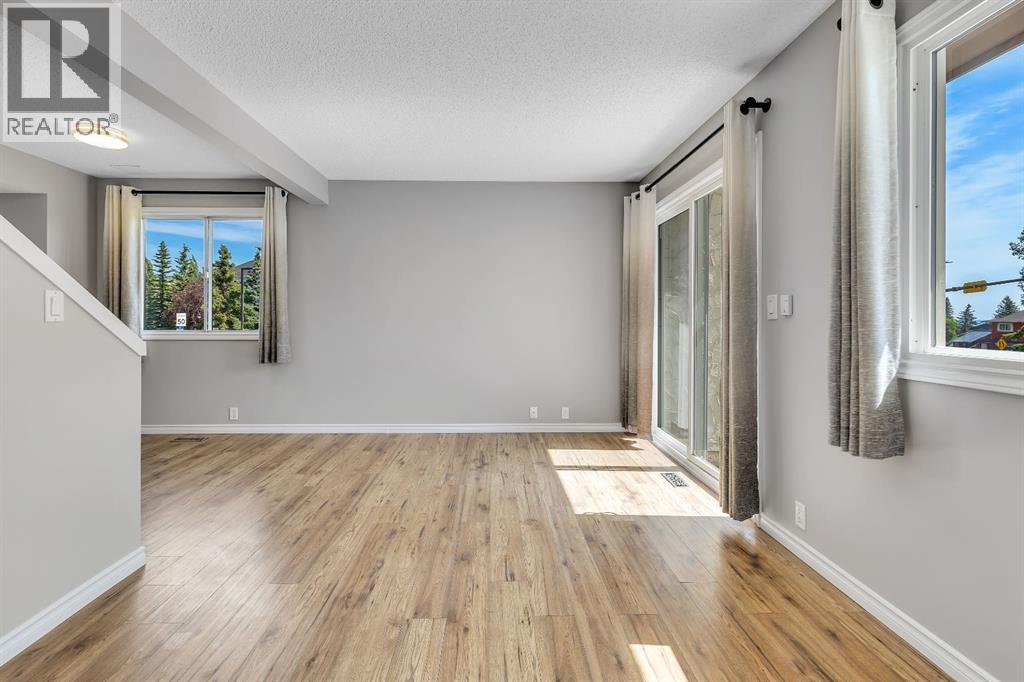 6501a Huntsbay Road NW, Calgary, Alberta  T2K 5R3 - Photo 13 - A2327900