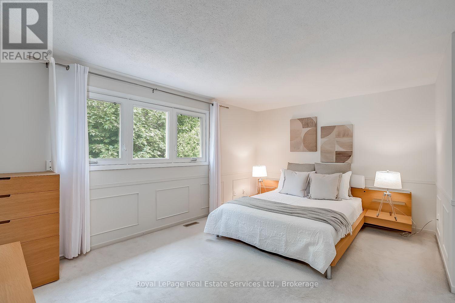 1194 Potters Wheel Crescent, Oakville, Ontario  L6M 1J2 - Photo 17 - W13577890
