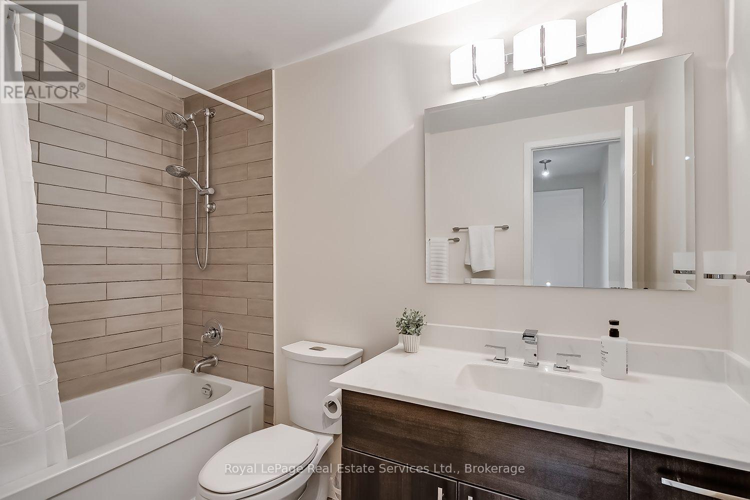 1194 Potters Wheel Crescent, Oakville, Ontario  L6M 1J2 - Photo 24 - W13577890