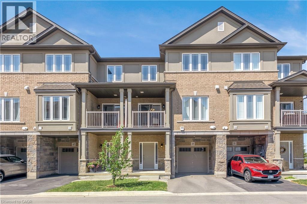 49 LAGUNA VILLAGE Crescent, Hamilton, Ontario