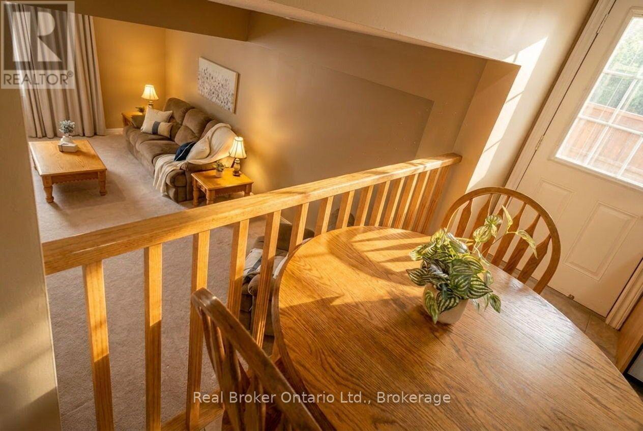 51 Sundance Crescent, Hamilton, Ontario  L0R 1P0 - Photo 8 - X13577822