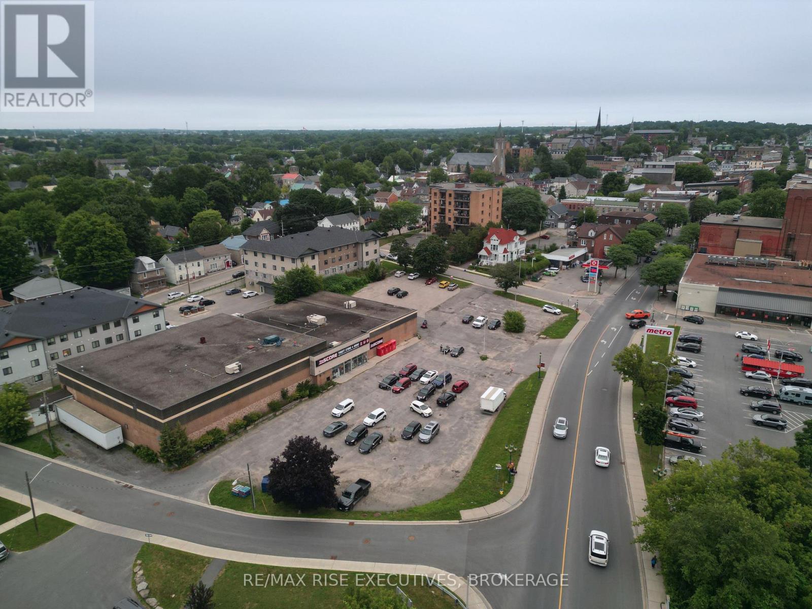 260 King Street W, Brockville, Ontario  K6V 3S1 - Photo 1 - X13577812