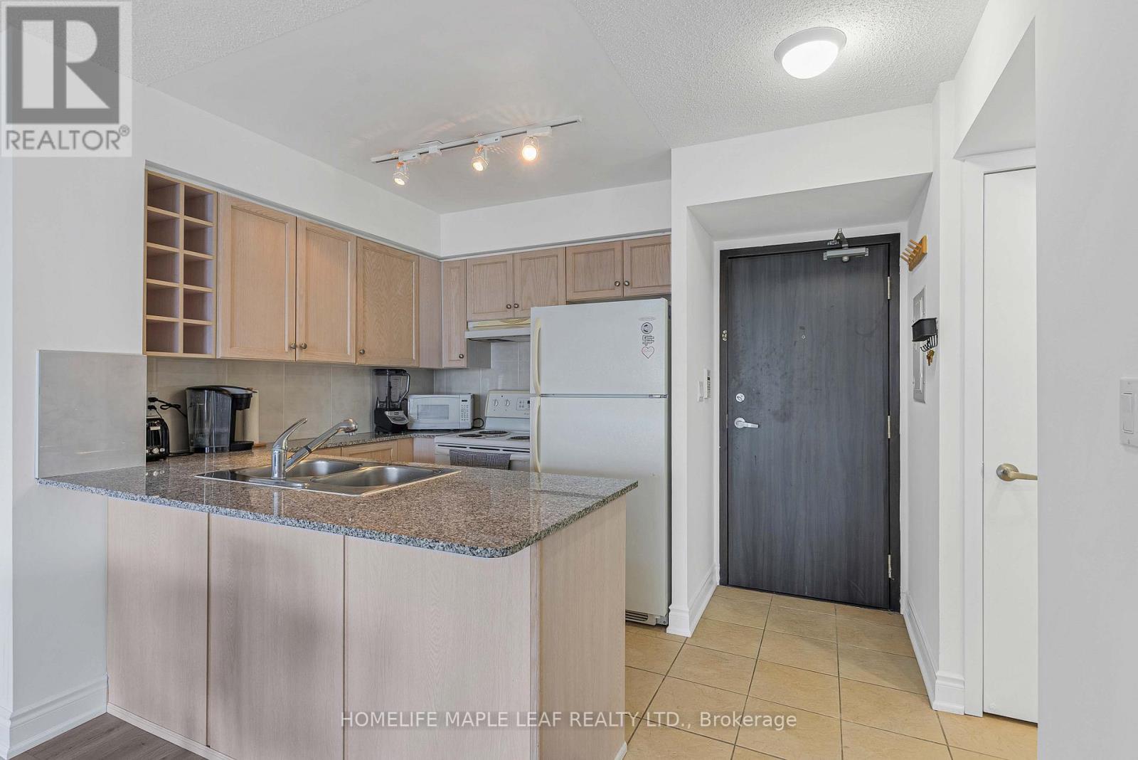 3505 - 210 Victoria Street, Toronto (Church-Yonge Corridor), Ontario  M5B 2R3 - Photo 11 - C13577736