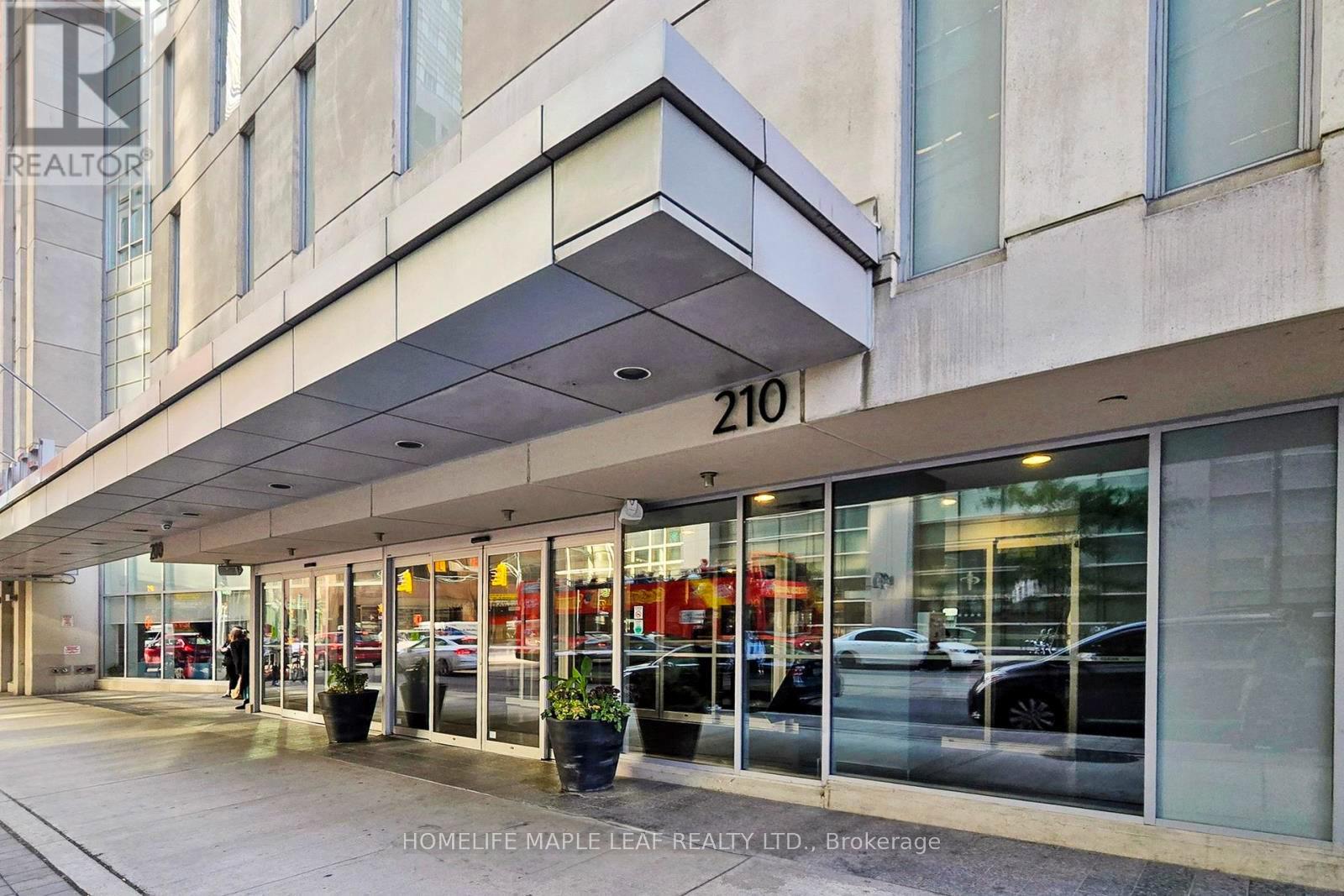 3505 - 210 Victoria Street, Toronto (Church-Yonge Corridor), Ontario  M5B 2R3 - Photo 4 - C13577736