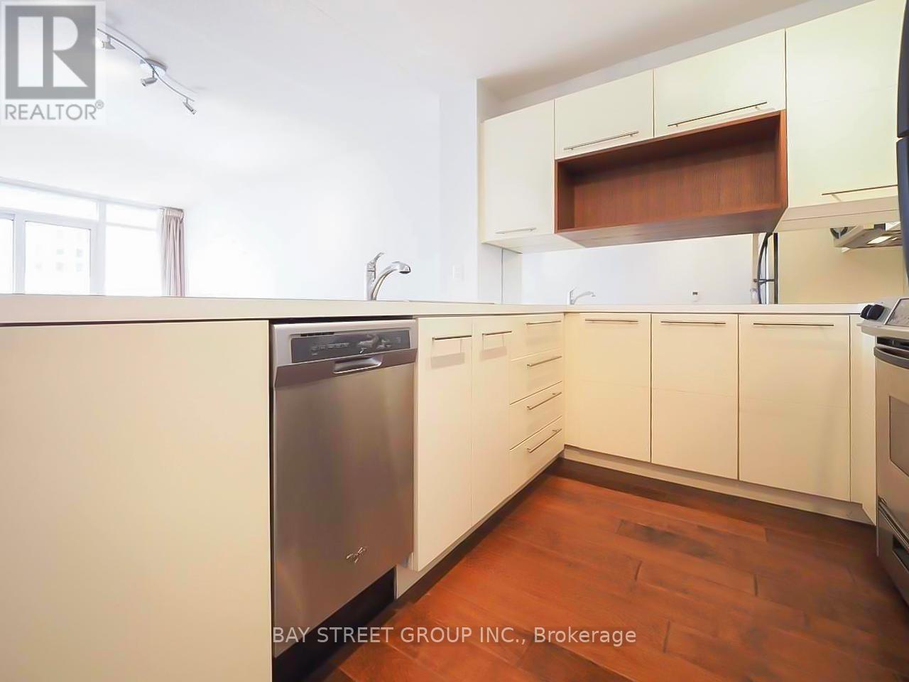 1409 - 21 Carlton Street, Toronto, Ontario  M5B 1L3 - Photo 17 - C13577806