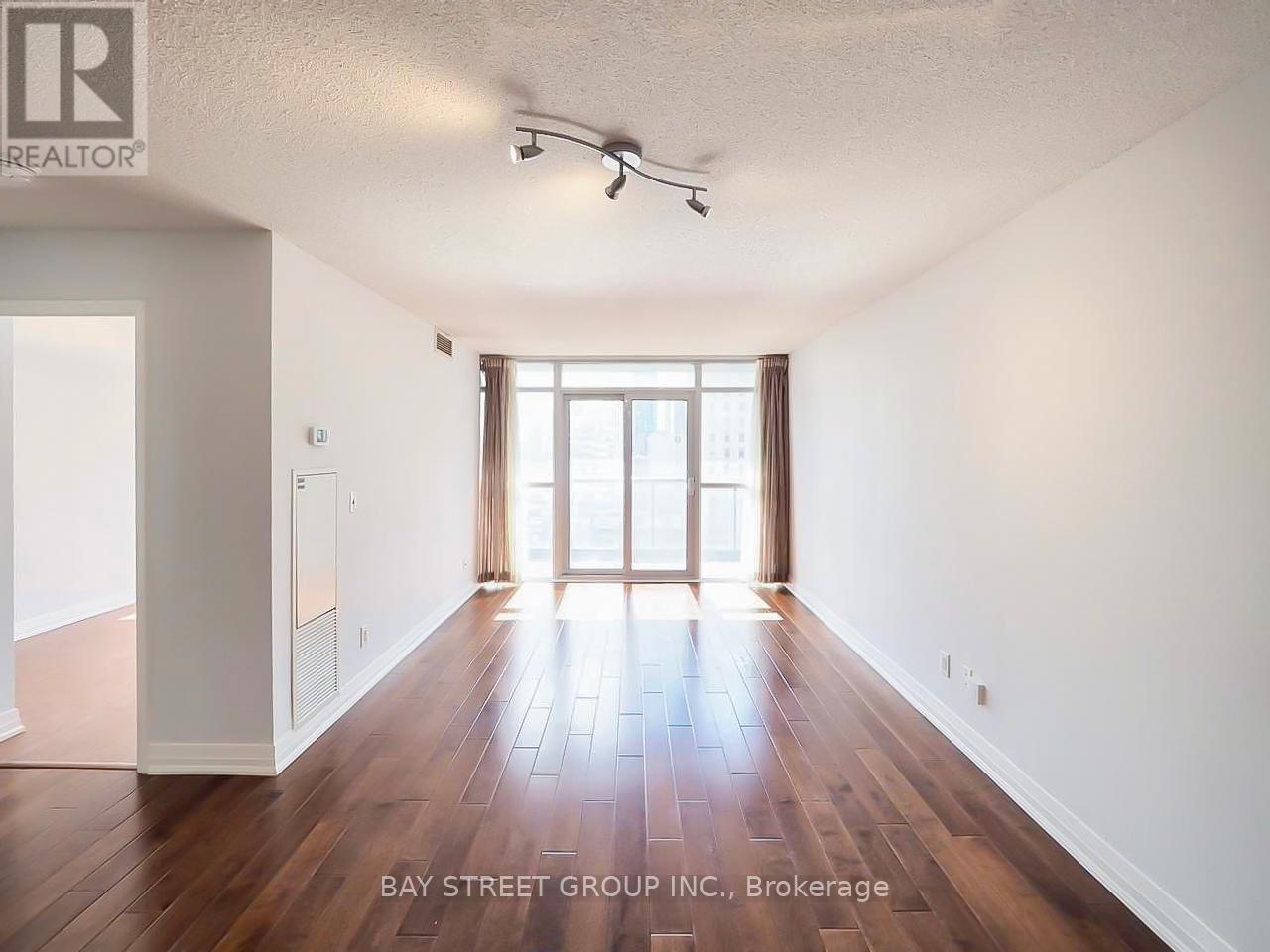 1409 - 21 Carlton Street, Toronto, Ontario  M5B 1L3 - Photo 18 - C13577806