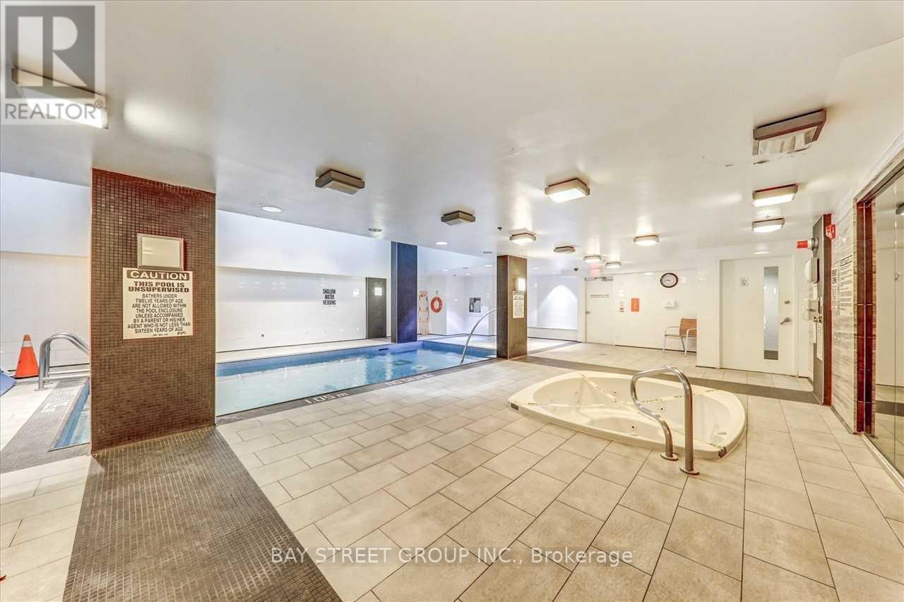 1409 - 21 Carlton Street, Toronto, Ontario  M5B 1L3 - Photo 31 - C13577806