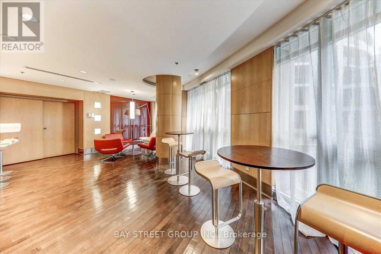 1409 - 21 Carlton Street, Toronto, Ontario  M5B 1L3 - Photo 33 - C13577806